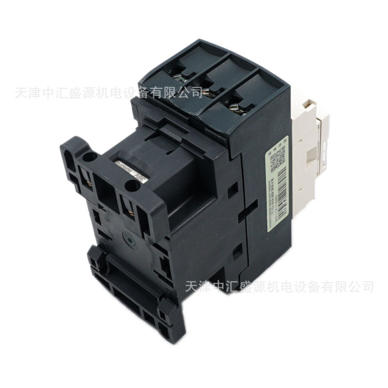 LC1D32CC7C-8.jpg