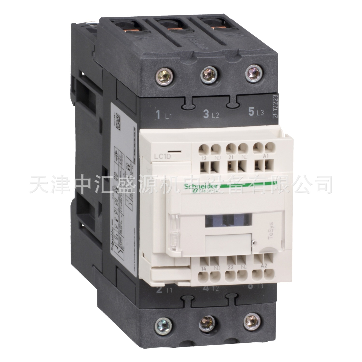 LC1D50A3ED.jpg