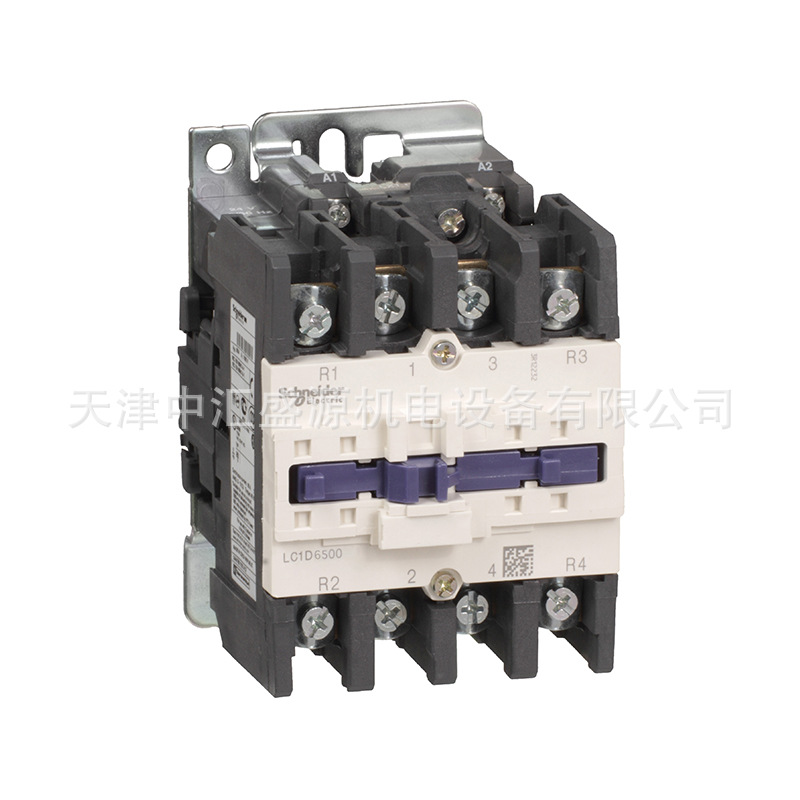 LC1D65008E7.jpg
