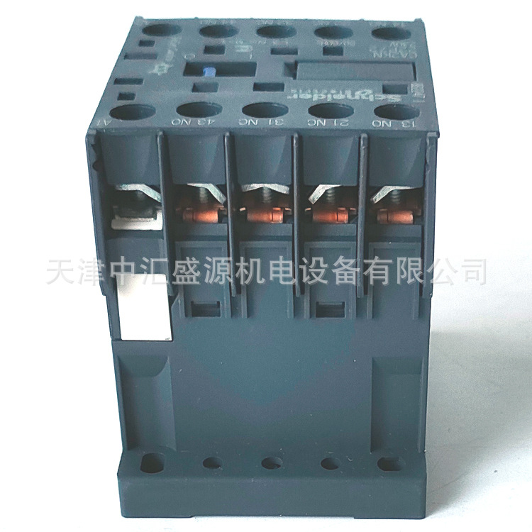 CA2KN22P72(08).jpg