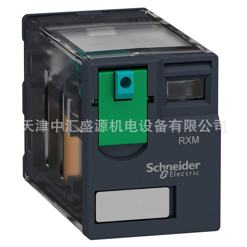RXM4AB1F7-1.jpg