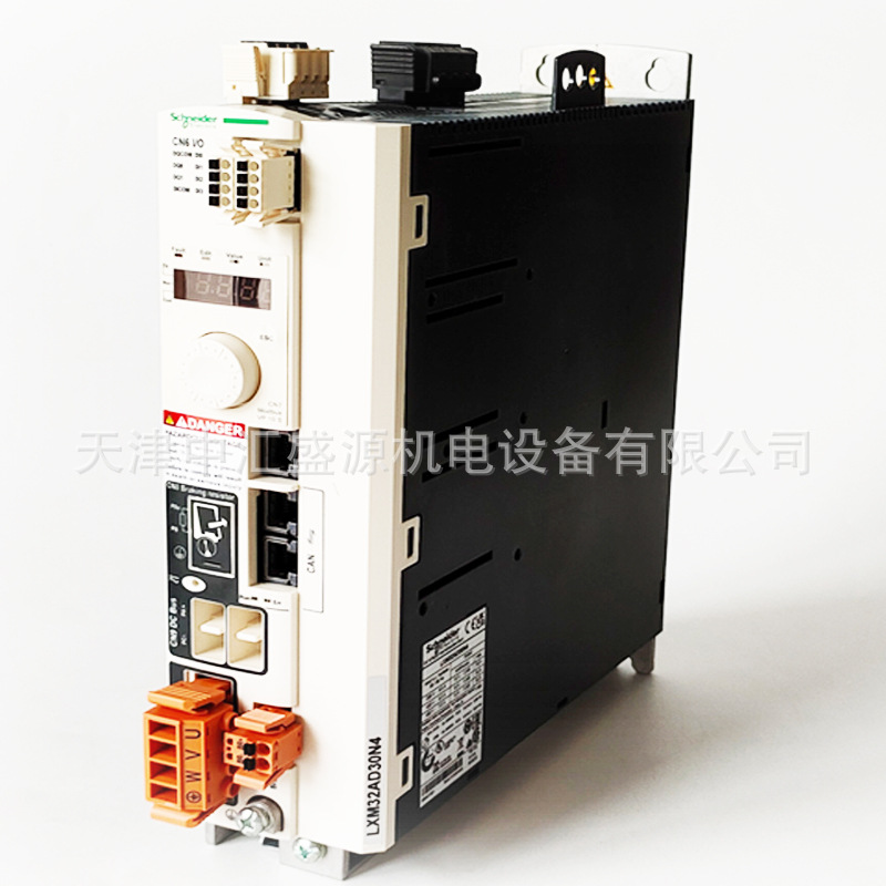施耐德LXM32AD30N4伺服驱动器图片2