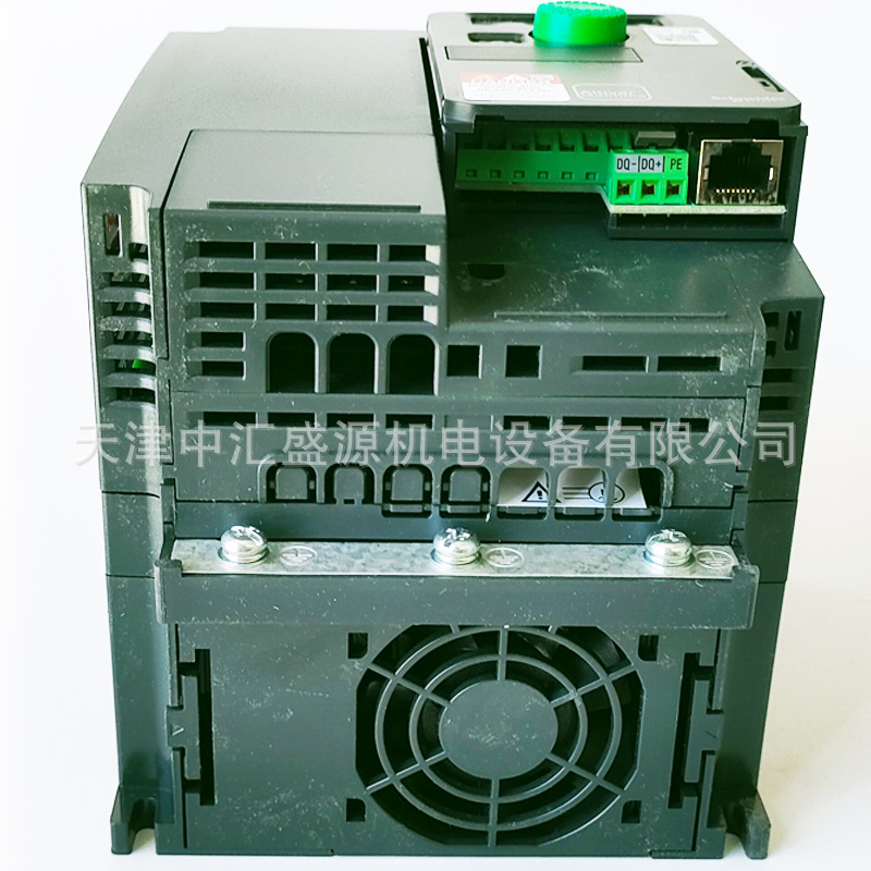 施耐德ATV320U22N4C变频器图片4